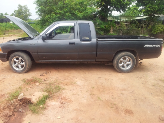 ลูกค้าฝากขายครับ   toyota  ไมตี้เอ็ก  แค็ป ปี  91  พมล.  เพาว์เวอ