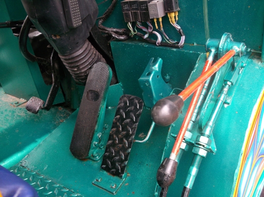 รถอีแต๋น