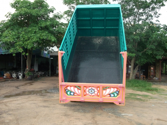 รถอีแต๋น