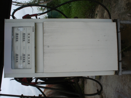 ขายตู้จายน้ำมันtutsuno