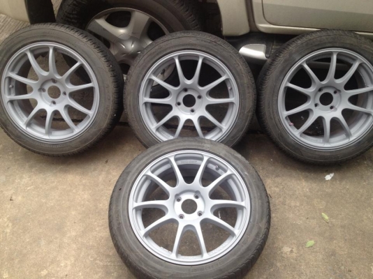 ขายล้อAdvan RZ ขอบ16กว้าง7พร้อมยางปี12 1ชุดถูกๆ8500