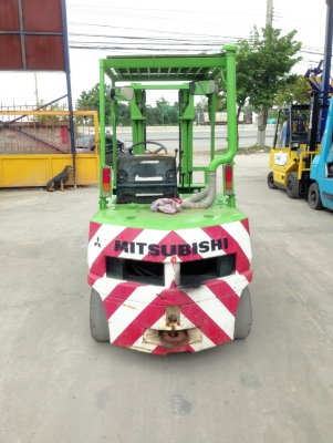 ***ขายด่วน***MITSUBISHI FD25 เครื่องดีเซลS4E เสา3เมตร