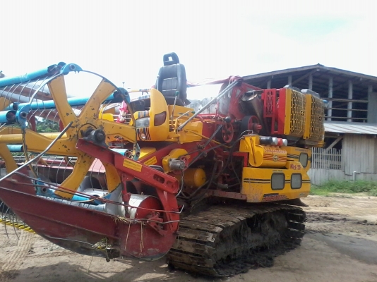 รถเกี่ยวข้าวศักดิ์ km47 รถเกี่ยวข้าวศักดิ์ km47