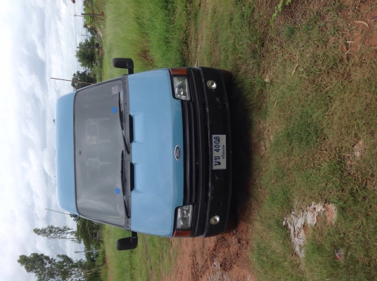 ขายรถตู้ ford ทรานซิส