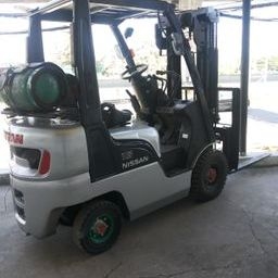 ขายรถฟอร์คลิฟท์มือสอง Nissan 1.5T LPG ราคาถูก สนใจโทร 083 081 2889