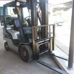 ขายรถฟอร์คลิฟท์มือสอง Nissan 1.5T LPG ราคาถูก สนใจโทร 083 081 2889