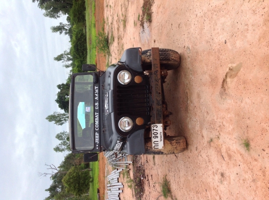 ขายจิ๊ปหน้ากบ ขายจิ๊ปหน้ากบ