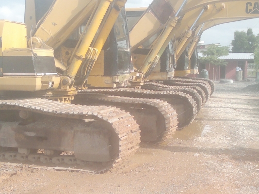 CAT  320 V.2