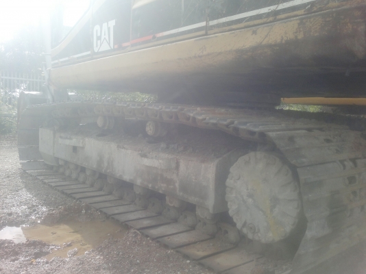 CAT  320 V.2