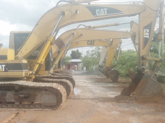 CAT  320 V.2