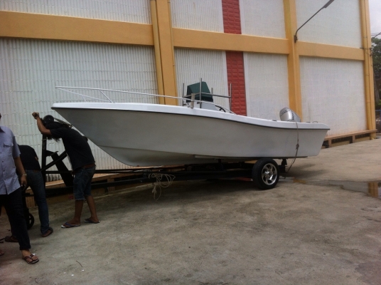 เรือสปีดโบ๊ท-พร้อมหัวลาก