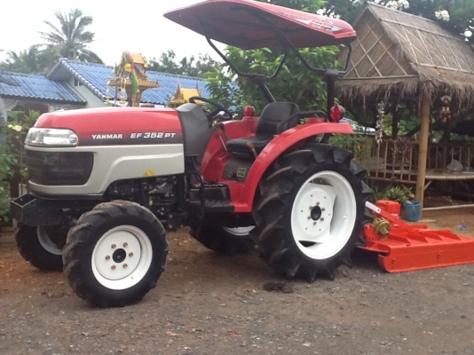 ยันร์ม่า 352 4 WD 2 เพลา สวยๆดี พร้อมลุยงาน ตัดหญ้าใหม่ 1.20 เมตร ทำงาน 1177 ชั่วโมง