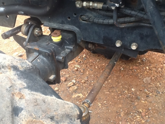 ยันร์ม่า 352 4 WD 2 เพลา สวยๆดี พร้อมลุยงาน ตัดหญ้าใหม่ 1.20 เมตร ทำงาน 1177 ชั่วโมง