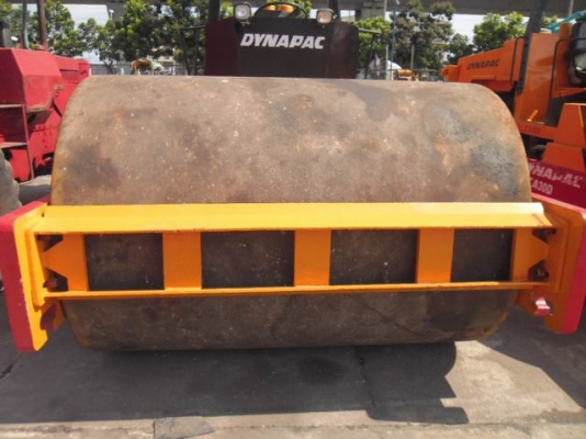 ขายรถบด DYNAPAC CA30D สภาพสวย ขายรถบด DYNAPAC CA30D สภาพสวย