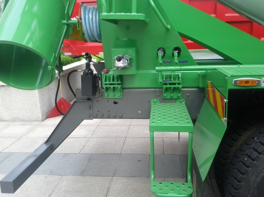 รถผสมคอนกรีต รถผสมคอนกรีต