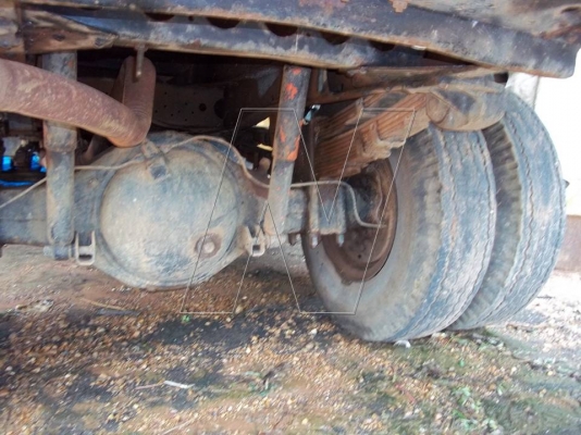 ขาย 6 ล้อ อีซุ NPR  110 แรง  / ยาว 4.3 เมตร / พ.เพาเวอร์ ( F-หลัง )