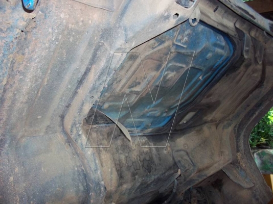 ขาย 6 ล้อ อีซุ NPR  110 แรง  / ยาว 4.3 เมตร / พ.เพาเวอร์ ( F-หลัง )