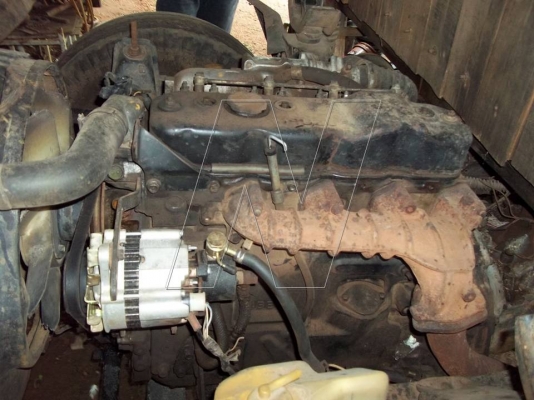 ขาย 6 ล้อ อีซุ NPR  110 แรง  / ยาว 4.3 เมตร / พ.เพาเวอร์ ( F-หลัง )