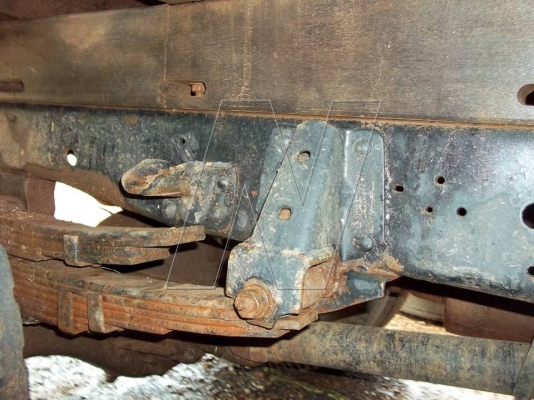 ขาย 6 ล้อ อีซุ NPR  110 แรง  / ยาว 4.3 เมตร / พ.เพาเวอร์ ( F-หลัง )