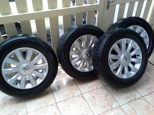 ล้อนิสสันเทน่าขอบ16 5รู114 เดิมติดรถ