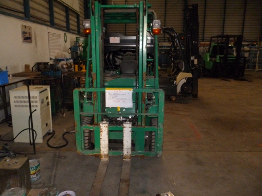 ขายรถฟอร์คลิฟท์มือสอง TOYOTA 1.5 T ไฟฟ้า นั่งขับ ราคาถูก สนใจโทร 083 081 2889