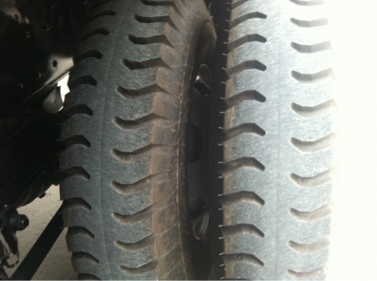 ISUZU Rocky เครื่อง 6 SD1 270 แรงกระบะดั้ม-พืชไร่-ยางใหม่-10เส้น