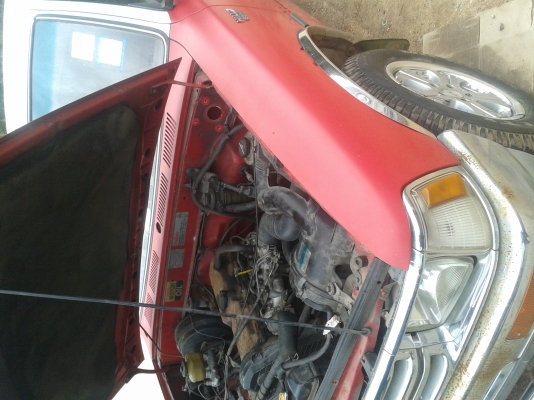 ขายเครื่อง 2 L ไมตี้ครับ เครื่องแน่นๆ 30000 บาทครับ