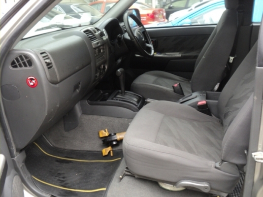 ขายchevrolet Colorado 4ประตู 3.0 di turbo เกียร์auto ขาย 265,000บาท ขายchevrolet Colorado 4ประตู 3.0 di turbo เกียร์auto ขาย 265,000บาท