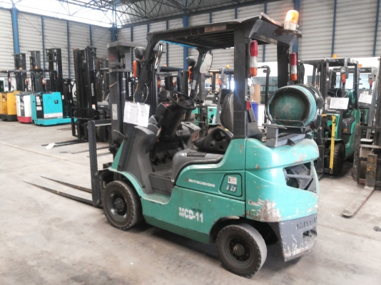 ขายรถฟอร์คลิฟท์มือสอง Mitsubishi 1.5T LPG ราคาถูก สนใจโทร 083 081 2889