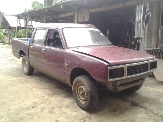 JOECLASSIC...ขายอีซูซุKBแยกชิ้นหรือยกคันไม่มีเครื่อง..เอาไปทำอีแต๋นได้เลยเข้าไร่เข้าสวน..จะชำแหละพรุ่งนี่ค่ะสนใจโทรสอบฤามได้..