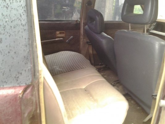 JOECLASSIC...ขายอีซูซุKBแยกชิ้นหรือยกคันไม่มีเครื่อง..เอาไปทำอีแต๋นได้เลยเข้าไร่เข้าสวน..จะชำแหละพรุ่งนี่ค่ะสนใจโทรสอบฤามได้..