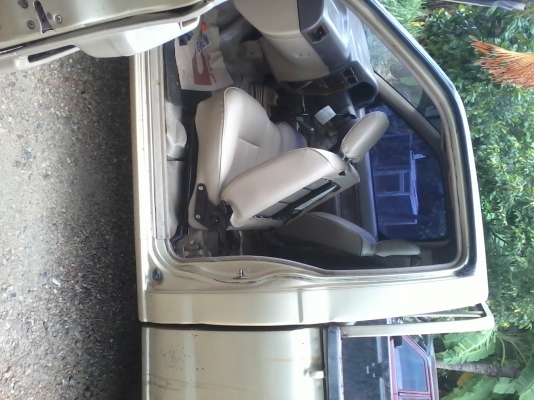 นิสสัน ฟอนเทีย ปี 2004 เครื่อง 2700  สภาำพเครื่องครัดซีดีวิ่งข้าวจังหวัดได้ชัวเสริมแหนบเพลาแอ้วแจ้งเข้าเล่มแล้วเครื่องระบบไร้ควันแรงละเอียดควันไม่ดำเบรคไม่สบัดบรรทุกหนักดีอยากขายต้องการเงิน