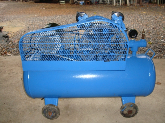 ปั๊มลม PUMA 64 ลิตร สภาพพร้อมใช้งาน