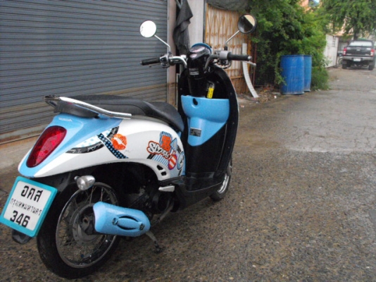 ขาย Scoopy I ปี 55 สีฟ้าขาว