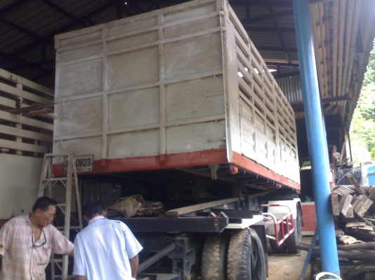 ขายลูกพ่วง2คานดั๊ม กะบะเกษตร อู่พนัส สภาพสวยๆน่าใช้คับ