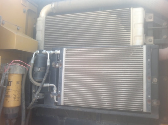 CAT 320D