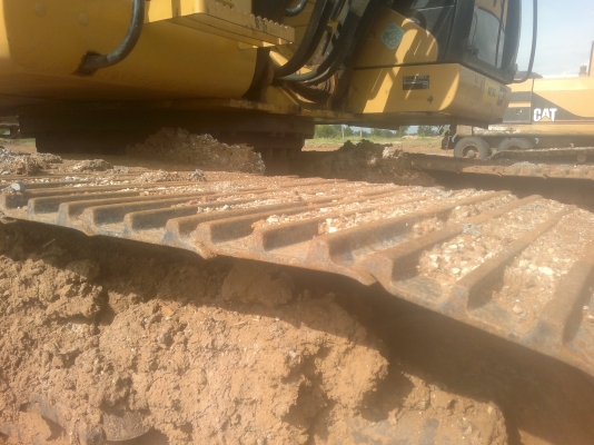 CAT 320D
