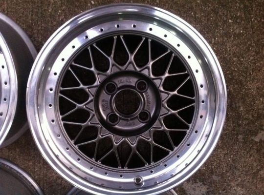 ล้อแท้ขอบ15 4รู100(ทั้ง4วงของแท้ครับ)