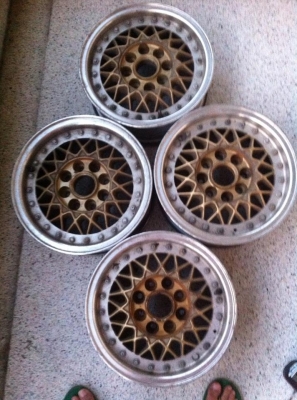 ล้อลายbbs(ในรูปไม่ได้ล้าง) ขนาด13X5.5 4รู110และ114 ET+5ถึง+10(วัดเองคร่าวๆ) ใส่รถขับหลังได้เกือบทุกรุ่น สภาพเดิม ขอบหนา ไม่คด ไม่ดุ้ง ไม่เบียด เอาไปทำสีอย่างเดียวแจ่ม ขาย4วง 4,500 บาทจ้า 085-989-6571(สั่งปัดเงา+ทำสีเพิ่ม 1,200จ้า) ล้อลายbbs(ในรูปไม่ได้ล้าง) ขนาด13X5.5 4รู110และ114 ET+5ถึง+10(วัดเองคร่าวๆ) ใส่รถขับหลังได้เกือบทุกรุ่น สภาพเดิม ขอบหนา ไม่คด ไม่ดุ้ง ไม่เบียด เอาไปทำสีอย่างเดียวแจ่ม ขาย4วง 4,500 บาทจ้า 085-989-6571(สั่งปัดเงา+ทำสีเพิ่ม 1,200จ้า)