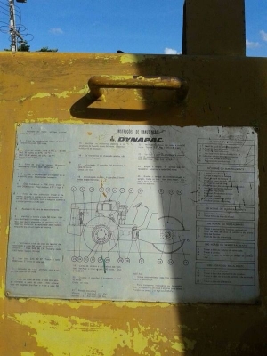 รถ บด DYNAPAC   เพลาเดียว  สนใจติดต่อ 081 - 6079515