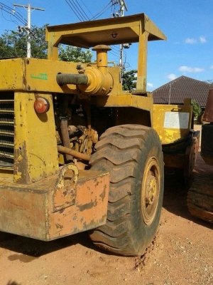 รถ บด DYNAPAC   เพลาเดียว  สนใจติดต่อ 081 - 6079515