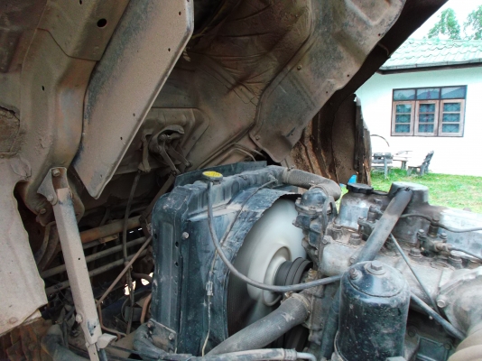 ขายด่วนรถสิบล้อหลงTDชีL3975เครือง195แรงม้าปี46