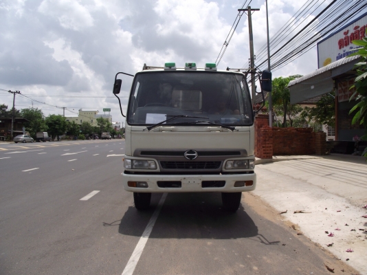 ขายหกล้อ 160แรง ยาง900ทุกหนักไดถึง20-23ตัน