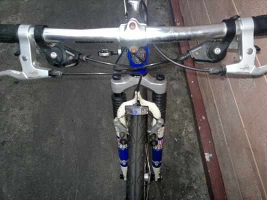 ขายจักรยานเสือภูเขาสวยๆดาวน์ฮิลส์ของmongoose