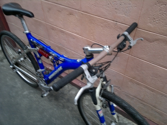 ขายจักรยานเสือภูเขาสวยๆดาวน์ฮิลส์ของmongoose