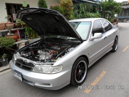 ขา่ยรถเครื่องเสียง แต่งเต็ม จัดเต็ม พร้อมโชว์ Accordไฟท้ายสองก้อน ขา่ยรถเครื่องเสียง แต่งเต็ม จัดเต็ม พร้อมโชว์ Accordไฟท้ายสองก้อน