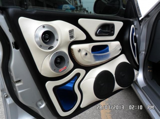 ขา่ยรถเครื่องเสียง แต่งเต็ม จัดเต็ม พร้อมโชว์ Accordไฟท้ายสองก้อน ขา่ยรถเครื่องเสียง แต่งเต็ม จัดเต็ม พร้อมโชว์ Accordไฟท้ายสองก้อน