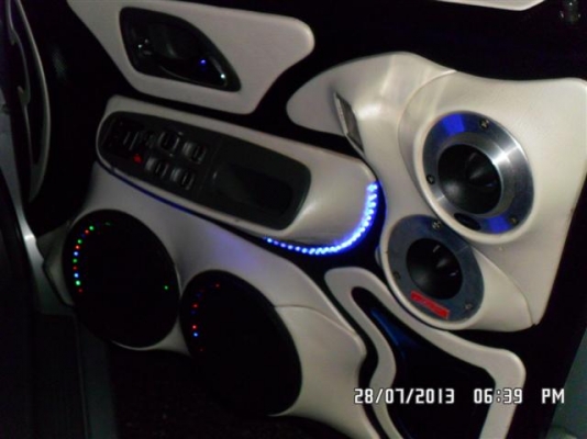 ขา่ยรถเครื่องเสียง แต่งเต็ม จัดเต็ม พร้อมโชว์ Accordไฟท้ายสองก้อน ขา่ยรถเครื่องเสียง แต่งเต็ม จัดเต็ม พร้อมโชว์ Accordไฟท้ายสองก้อน