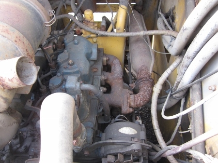 ขายตามสภาพ8ครับ-รถบด เรียบล้อยาง KOMATSU เครื่องยนต์ดีเซล 3 สูบ เก่าจากญี่ปุ่น