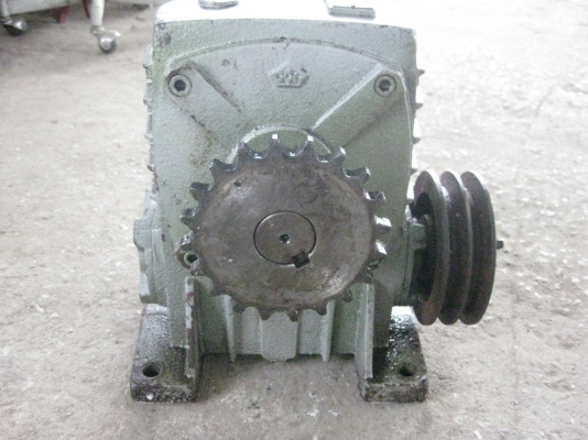 ขายเกียร์ทด เบอร์ 100 ราคา 2500 บาท